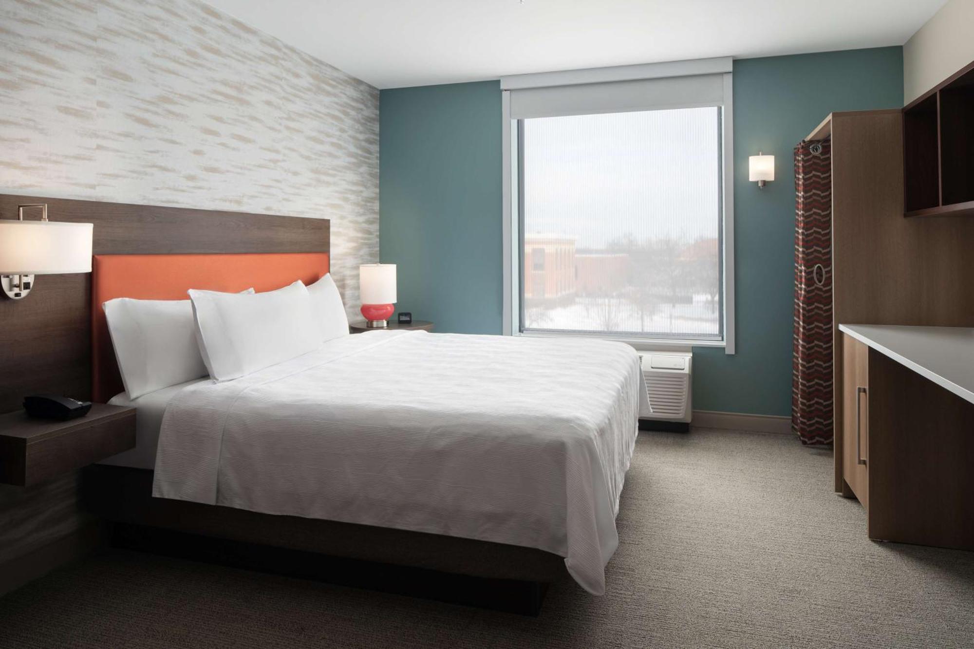 Home2 Suites By Hilton Des Moines At Drake University מראה חיצוני תמונה